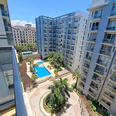 Palm Tree Villas By Ann Manila Exterior foto